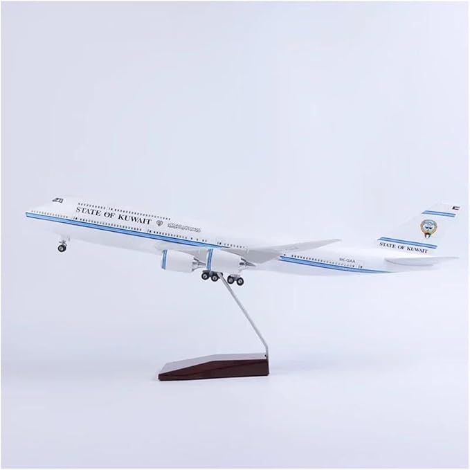 Kuwait Airways Boeing KW747 Die-Cast Model Plane – 43–47cm