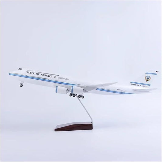 Kuwait Airways Boeing KW747 Die-Cast Model Plane – 43–47cm
