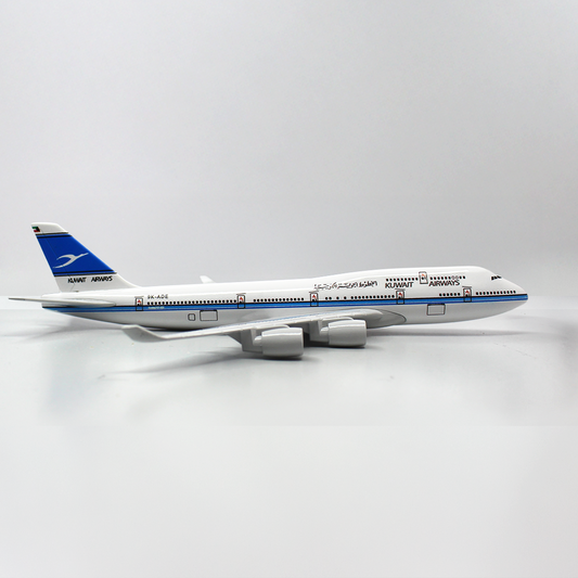 Kuwait Airways Boeing KW747 Die-Cast Model Plane – 14–16cm