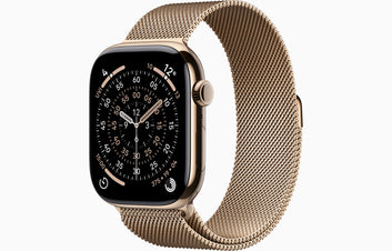 Apple Watch Series 11 GPS + Cellular, Gold Titanium Case