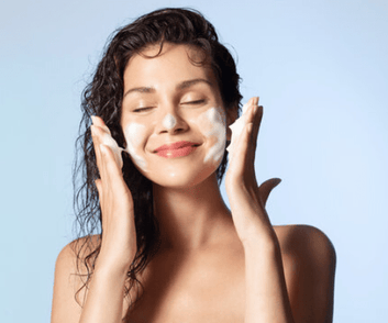 Eveline Cosmetics - Facemed+ Purifying Face Wash Gel (Original)